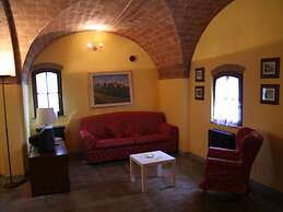 Romantic Farmhouse near Medieval Village of Montaione