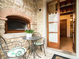 Holiday Home in Cortona With Pool