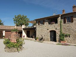 Holiday Home in Cortona With Pool