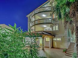 Comfortable Apartment in Crikvenica Croatia with Hot Tub