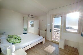 Belvilla by OYO Casa Zefiro