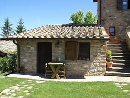 Holiday Home in Montone With Swimming Pool
