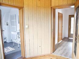 Large Holiday Home With Roof Terrace and Garden