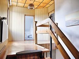 Large Holiday Home With Roof Terrace and Garden