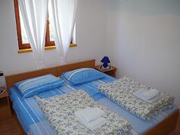 Luxurious Apartment in Sajini Croatia
