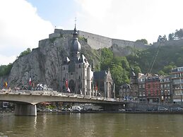 Charming Holiday Home Along the Meuse