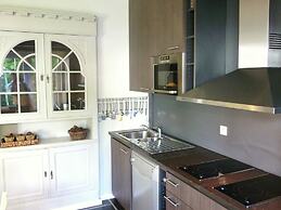 Charming Holiday Home Along the Meuse