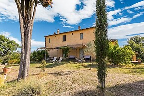 Belvilla by OYO Macetona - Suite