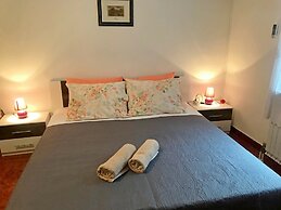 Charming Apartment in Banjole Near Sea