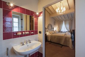 Belvilla by OYO Villa Ginestra