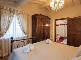 Belvilla by OYO Villa Ginestra