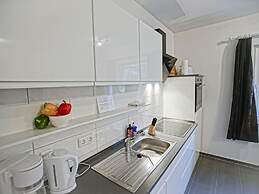 Holiday Home Near the sea With own Garden