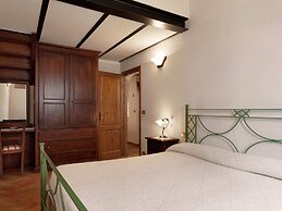 Holiday Home With Swimming Pool in Foiano Della Chiana