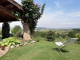 Holiday Home With Swimming Pool in Foiano Della Chiana