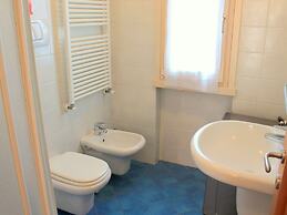 Holiday Home with Nicely Decorated Interior near Lake Garda