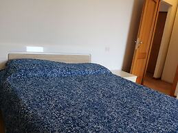 Holiday Home with Nicely Decorated Interior near Lake Garda