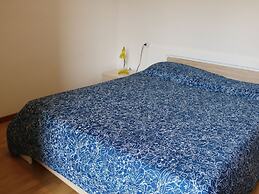 Holiday Home with Nicely Decorated Interior near Lake Garda