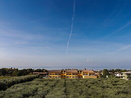 Belvilla by OYO Casa Gialla A Due