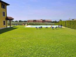 Belvilla by OYO Casa Gialla A Due