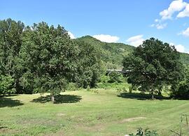 Spacious Countryside Escape