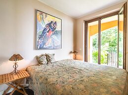 Belvilla by OYO Panoramic House in a Residence