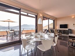 Belvilla by OYO Panoramic House in a Residence