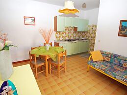 Sun Drenched Seaside Holiday Home near Venice