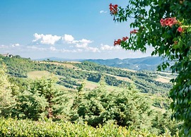 Villa in Umbertide With Pool and Garden