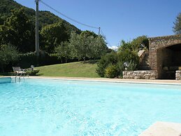 Villa With Private Pool in Umbertide