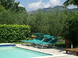 Holiday Home in Cortona With Pool
