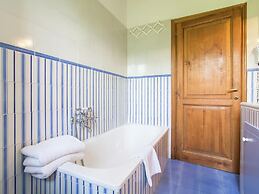 Holiday Home in Cortona With Pool