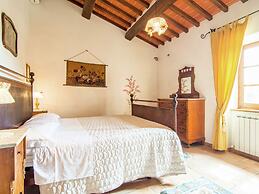 Holiday Home in Cortona With Pool