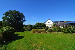 Moderscheid Cottage With Spa