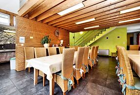 Moderscheid Cottage With Spa