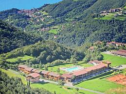 Holiday Home in Tremosine With Pool, Sauna, Garden, Terrace