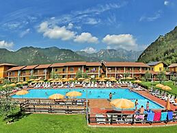 Holiday Home in Tremosine With Pool, Sauna, Garden, Terrace