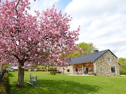 Beautiful Stone Cottage With Panoramic Views Over the Hills of the Ard