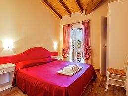 Belvilla by OYO Attractive Residence on Lake Garda