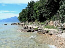 Belvilla by OYO Attractive Residence on Lake Garda