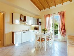 Belvilla by OYO Attractive Residence on Lake Garda