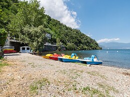 Belvilla by OYO Studio Garden Uno