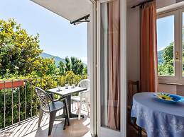 Belvilla by OYO Studio Garden Uno