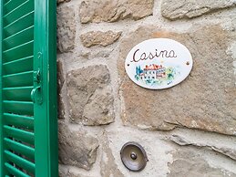 Dwelling in Renovated Barn near Birthplace of Michelangelo