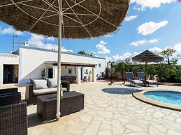 Belvilla by OYO Can Bosque