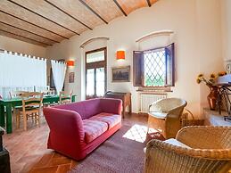 Farmhouse With Swimming Pool in Poggibonsi