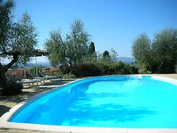 Farmhouse With Swimming Pool in Poggibonsi