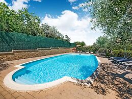 Farmhouse With Swimming Pool in Poggibonsi