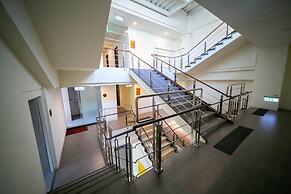 Travelers Plus - Hostel