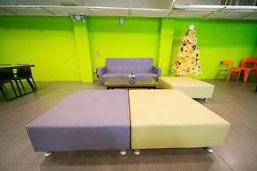 Travelers Plus - Hostel