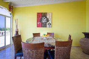 Breathtaking Family Designer Villa w/ Private Pool & Tropical Garden